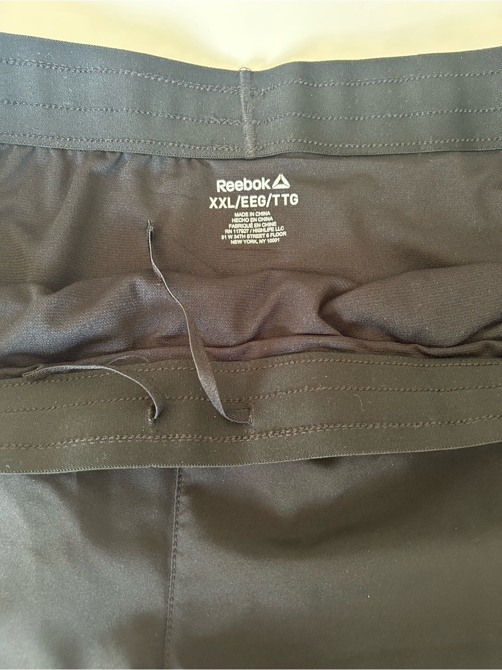 NEW Reebok Black XXL Athletic Shorts with Drawstring - Picture 4 of 6
